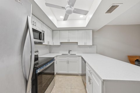 Condo in Tamarac, Florida, 2 bedrooms № 2186606