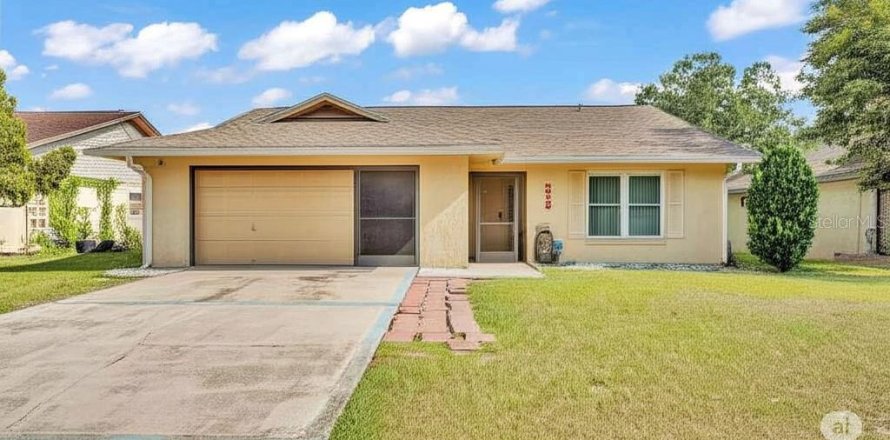House in Lakeland, Florida 3 bedrooms, 126.16 sq.m. № 1831461