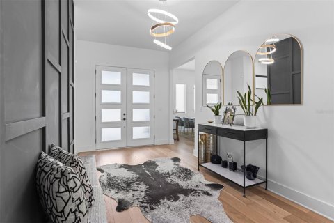 Villa ou maison à vendre à Tampa, Floride: 4 chambres, 239.32 m2 № 2354465 - photo 3
