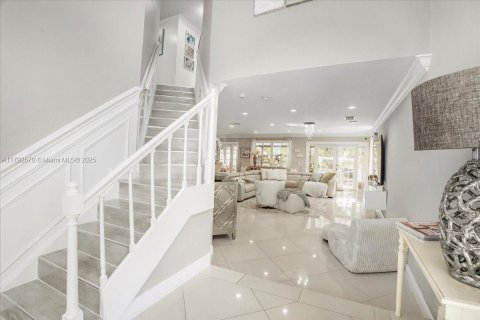 Купить виллу или дом в Маргит, Флорида 3 спальни, 175.21м2, № 1987920 - фото 5