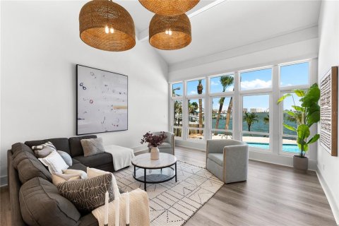 Villa ou maison à vendre à Belleair Beach, Floride: 4 chambres, 301 m2 № 1590382 - photo 10