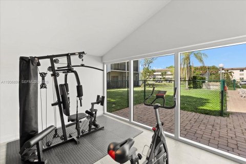 Condominio en venta en Plantation, Florida, 2 dormitorios, 94.76 m2 № 2152590 - foto 21