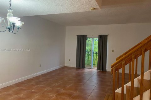 Copropriété à vendre à Miami, Floride: 2 chambres, 125.42 m2 № 1951006 - photo 7