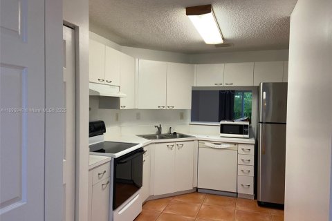 Copropriété à vendre à Miami, Floride: 2 chambres, 125.42 m2 № 1951006 - photo 5