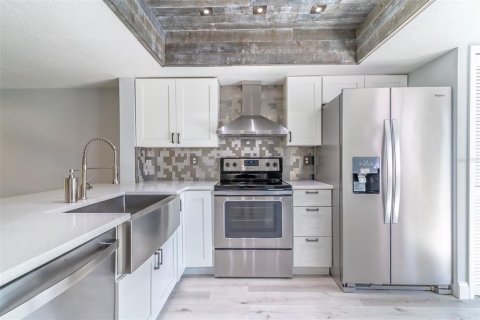 Touwnhouse à vendre à Altamonte Springs, Floride: 3 chambres, 122.07 m2 № 2400952 - photo 10