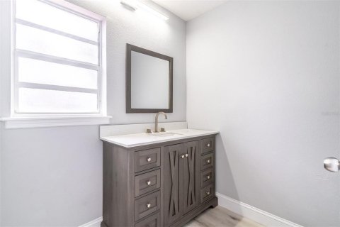 Touwnhouse à vendre à Altamonte Springs, Floride: 3 chambres, 122.07 m2 № 2400952 - photo 9