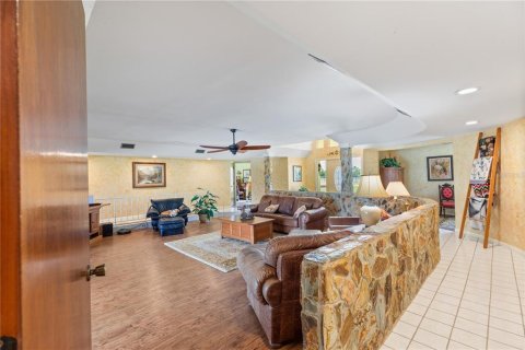 Casa en venta en Punta Gorda, Florida, 4 dormitorios, 302.77 m2 № 1876088 - foto 15