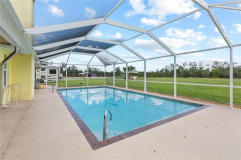 Casa en venta en Punta Gorda, Florida, 4 dormitorios, 302.77 m2 № 1876088 - foto 8
