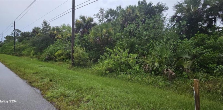 Terreno en Naples, Florida № 1778931