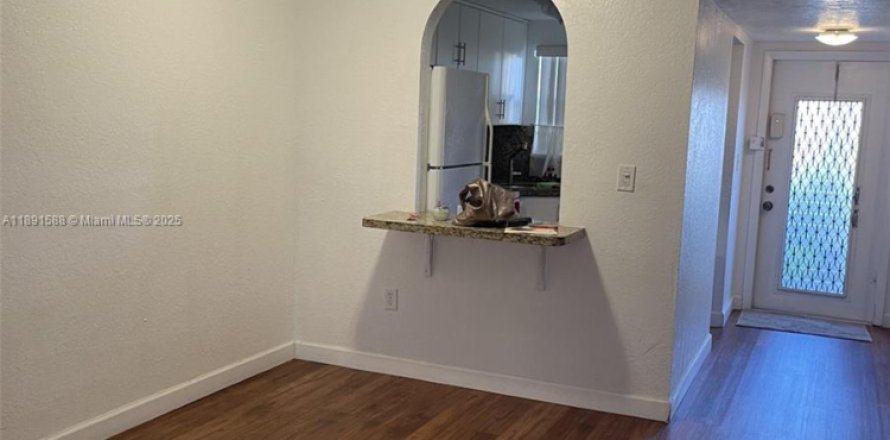 Condo à Sunrise, Floride, 2 chambres  № 1943760