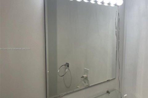 Copropriété à louer à Sunrise, Floride: 2 chambres, 78.97 m2 № 1943760 - photo 12