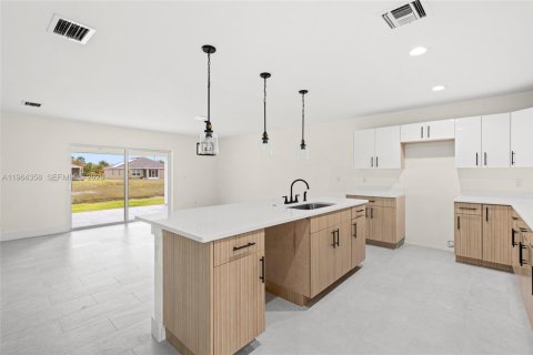 Купить виллу или дом в Порт-Сент-Луси, Флорида 4 спальни, 199.46м2, № 2027462 - фото 9