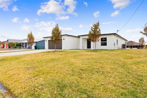 Купить виллу или дом в Порт-Сент-Луси, Флорида 4 спальни, 199.46м2, № 2027462 - фото 3