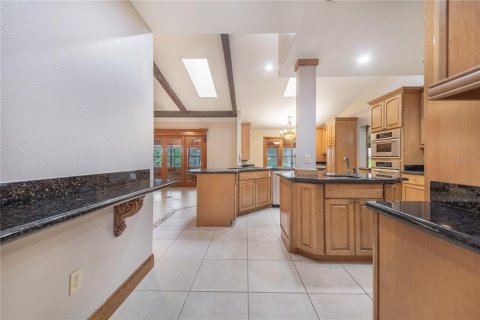 Снять в аренду виллу или дом в Хейнс-Сити, Флорида 11 комнат, 253.44м2, № 1807972 - фото 27