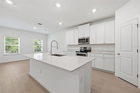 Casa en venta en Gainesville, Florida, 4 dormitorios, 194.72 m2 № 2098056 - foto 9