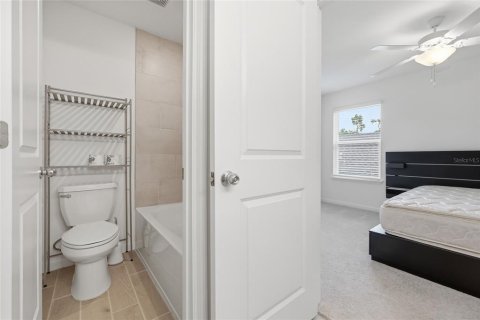 Casa en venta en Gainesville, Florida, 4 dormitorios, 194.72 m2 № 2098056 - foto 29