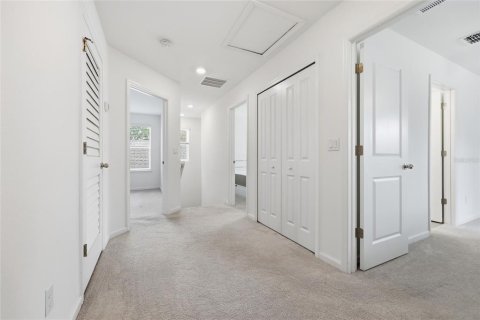 Casa en venta en Gainesville, Florida, 4 dormitorios, 194.72 m2 № 2098056 - foto 25