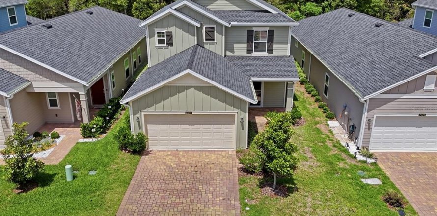 Casa en Gainesville, Florida 4 dormitorios, 194.72 m2 № 2098056