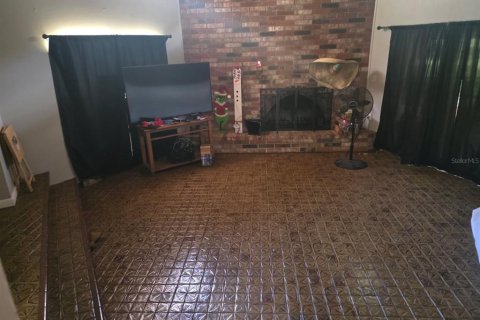 Casa en venta en Webster, Florida, 5 dormitorios, 241.55 m2 № 2354370 - foto 19