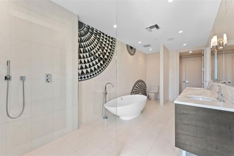 Appartement à louer à Saint Petersburg, Floride: 2 chambres, 215.63 m2 № 1911483 - photo 9