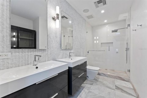 Appartement à louer à Saint Petersburg, Floride: 2 chambres, 215.63 m2 № 1911483 - photo 16