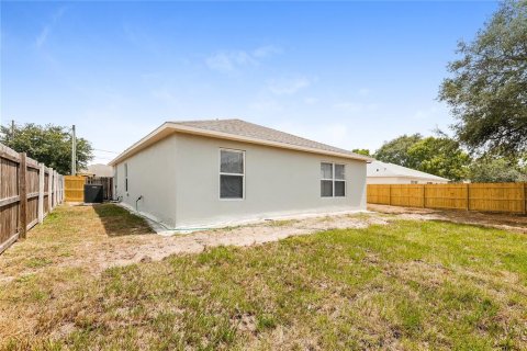 Casa en alquiler en Poinciana, Florida, 3 dormitorios, 129.78 m2 № 2259335 - foto 15