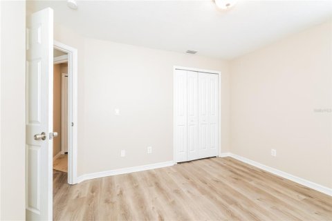 Casa en alquiler en Poinciana, Florida, 3 dormitorios, 129.78 m2 № 2259335 - foto 13
