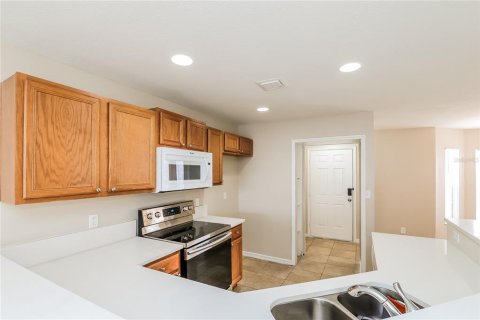 Casa en alquiler en Poinciana, Florida, 3 dormitorios, 129.78 m2 № 2259335 - foto 7