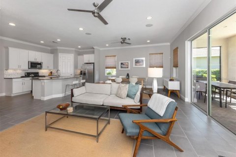 House in Laurel, Florida 3 bedrooms, 203.83 sq.m. № 2151675 - photo 7