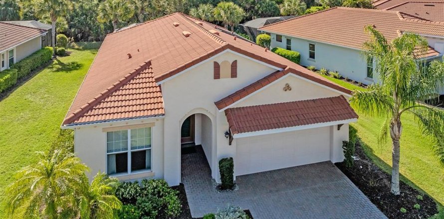 House in Laurel, Florida 3 bedrooms, 203.83 sq.m. № 2151675
