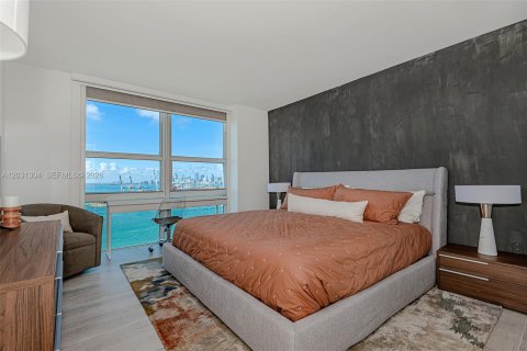 Condo in Miami Beach, Florida, 1 bedroom № 2086354 - photo 15