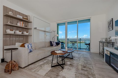 Condo in Miami Beach, Florida, 1 bedroom № 2086354 - photo 3