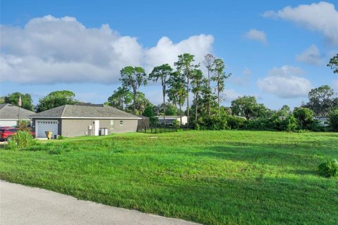Casa en venta en Leesburg, Florida, 3 dormitorios, 180.97 m2 № 2308475 - foto 3