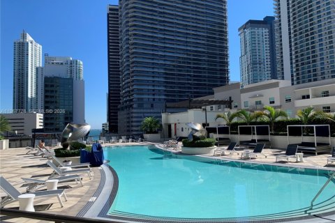 Condominio en alquiler en Miami, Florida, 1 dormitorio, 76.92 m2 № 2030968 - foto 8