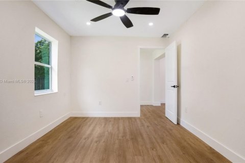 Купить виллу или дом в Санрайз, Флорида 3 спальни, 110.27м2, № 1924919 - фото 17