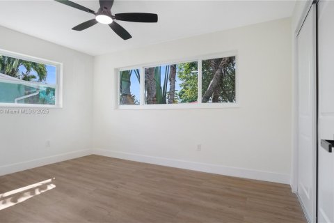 Купить виллу или дом в Санрайз, Флорида 3 спальни, 110.27м2, № 1924919 - фото 6