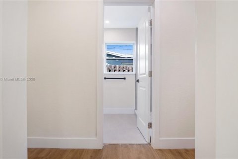 Купить виллу или дом в Санрайз, Флорида 3 спальни, 110.27м2, № 1924919 - фото 19