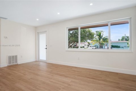 Купить виллу или дом в Санрайз, Флорида 3 спальни, 110.27м2, № 1924919 - фото 29