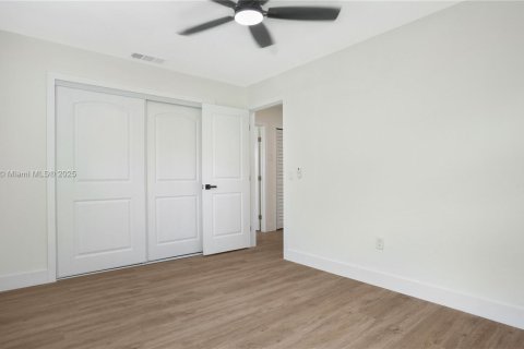 Купить виллу или дом в Санрайз, Флорида 3 спальни, 110.27м2, № 1924919 - фото 13