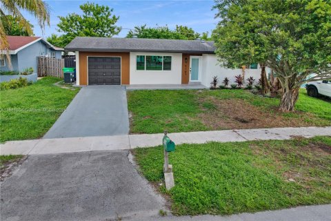 Купить виллу или дом в Санрайз, Флорида 3 спальни, 110.27м2, № 1924919 - фото 30