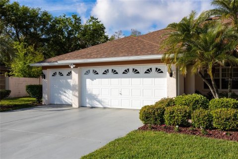 Casa en venta en Land O' Lakes, Florida, 4 dormitorios, 242.29 m2 № 1608668 - foto 8