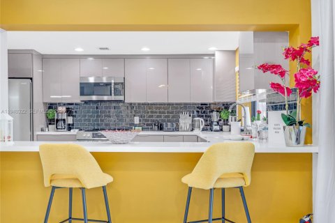 Купить виллу или дом в Форт-Лодердейл, Флорида 4 спальни, 184.32м2, № 2053874 - фото 14