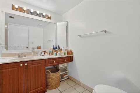 Copropriété à vendre à Doral, Floride: 2 chambres, 102.66 m2 № 2028716 - photo 8