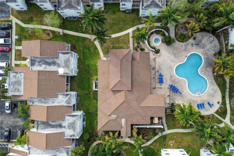 Copropriété à vendre à Doral, Floride: 2 chambres, 102.66 m2 № 2028716 - photo 20