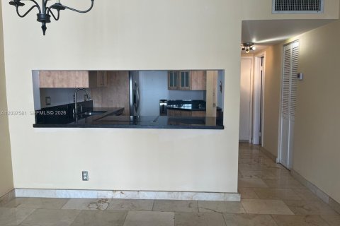 Copropriété à louer à North Miami Beach, Floride: 1 chambre, 78.22 m2 № 2334608 - photo 24
