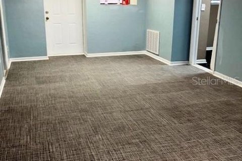 Купить коммерческую недвижимость в Даннеллон, Флорида № 1908048 - фото 11