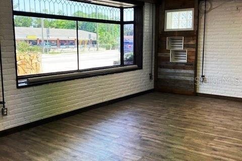 Купить коммерческую недвижимость в Даннеллон, Флорида № 1908048 - фото 4