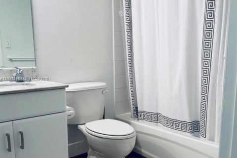 Купить кондоминиум в Майами, Флорида 3 спальни, 114.46м2, № 1860598 - фото 14