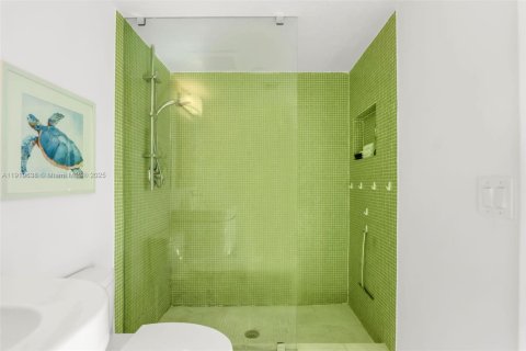 Купить кондоминиум в Майами-Бич, Флорида 2 спальни, 134.24м2, № 1974742 - фото 21