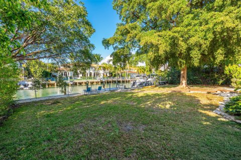 Casa en venta en Key Biscayne, Florida, 5 dormitorios, 325.99 m2 № 2057416 - foto 24